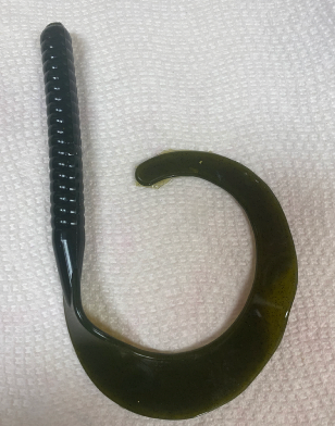 9 Inch Curly Tail Worm